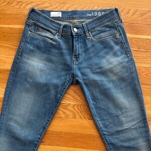 GAP Women's Classic Blue Skinny Legging Jeans